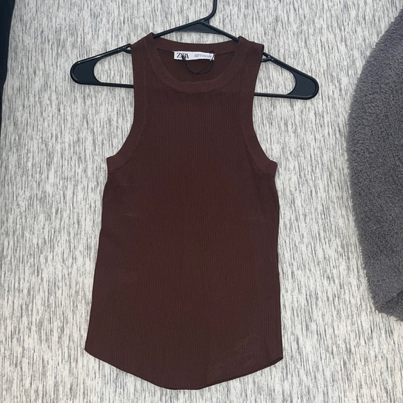 Tank - Picture 1 of 2